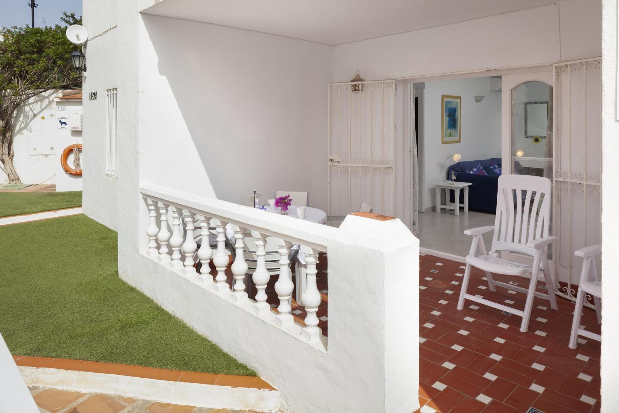 Bright spacious 1 bed apartment Nerja Exterior foto